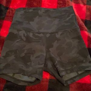 Lululemon Align shorts size 4